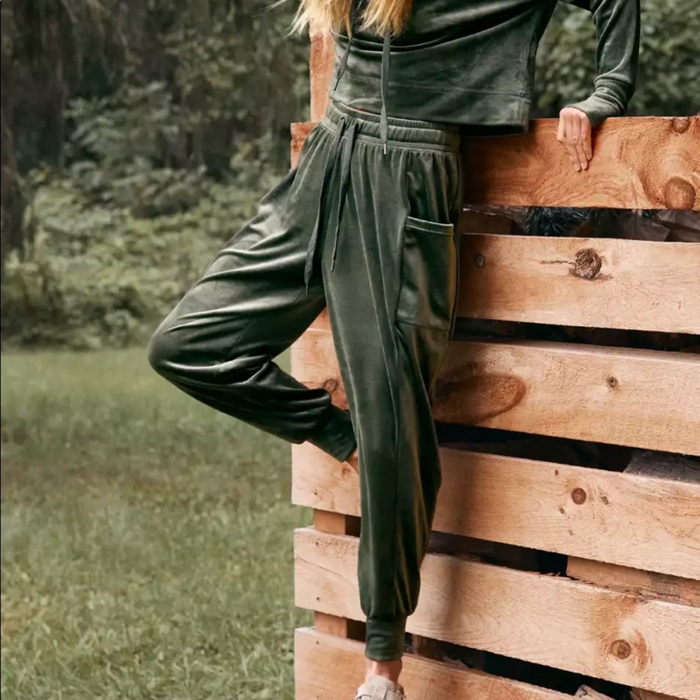 Velour sweatpants